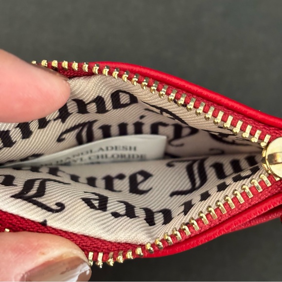 Juicy Couture Vibrant Red Card Wallet - Picture 5 of 8